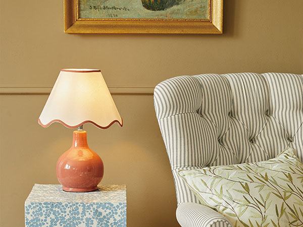 テーブルランプ