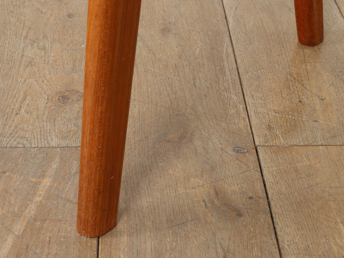 Lloyd's Antiques Real Antique
Erik Kirkegaard Armchair Model.48 / ロイズ・アンティークス デンマークアンティーク家具
エリック・キルケゴー アームチェア Model.48 （チェア・椅子 > ダイニングチェア） 15