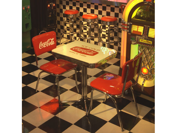 Coke S-Table With Glass Top 3