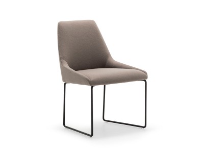 Andreu World Flex Executive Intermediate Back Armchair