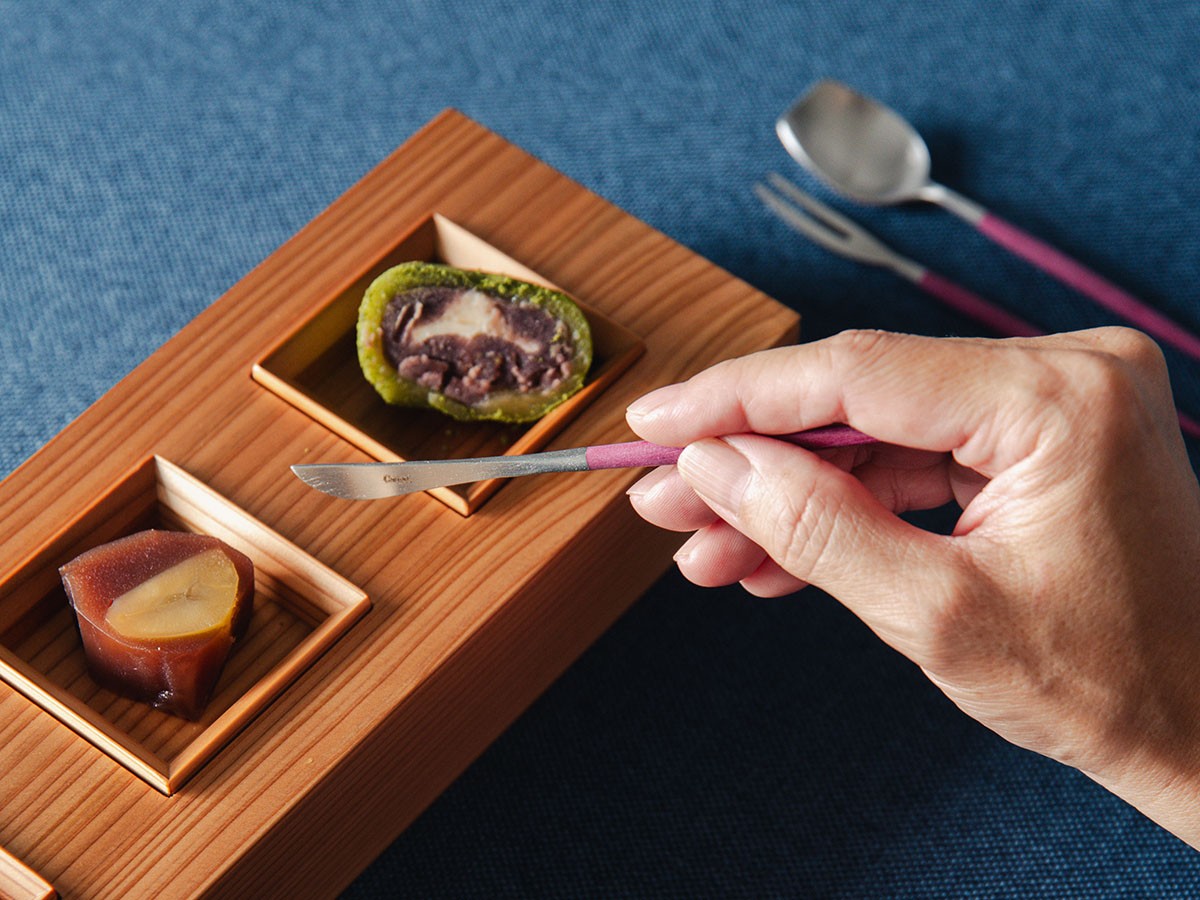 Cutipol WAGASHI Cutlery Set
AZUKI / クチポール 和菓子専用カトラリー 3本セット（小豆） （食器・テーブルウェア > カトラリー） 9
