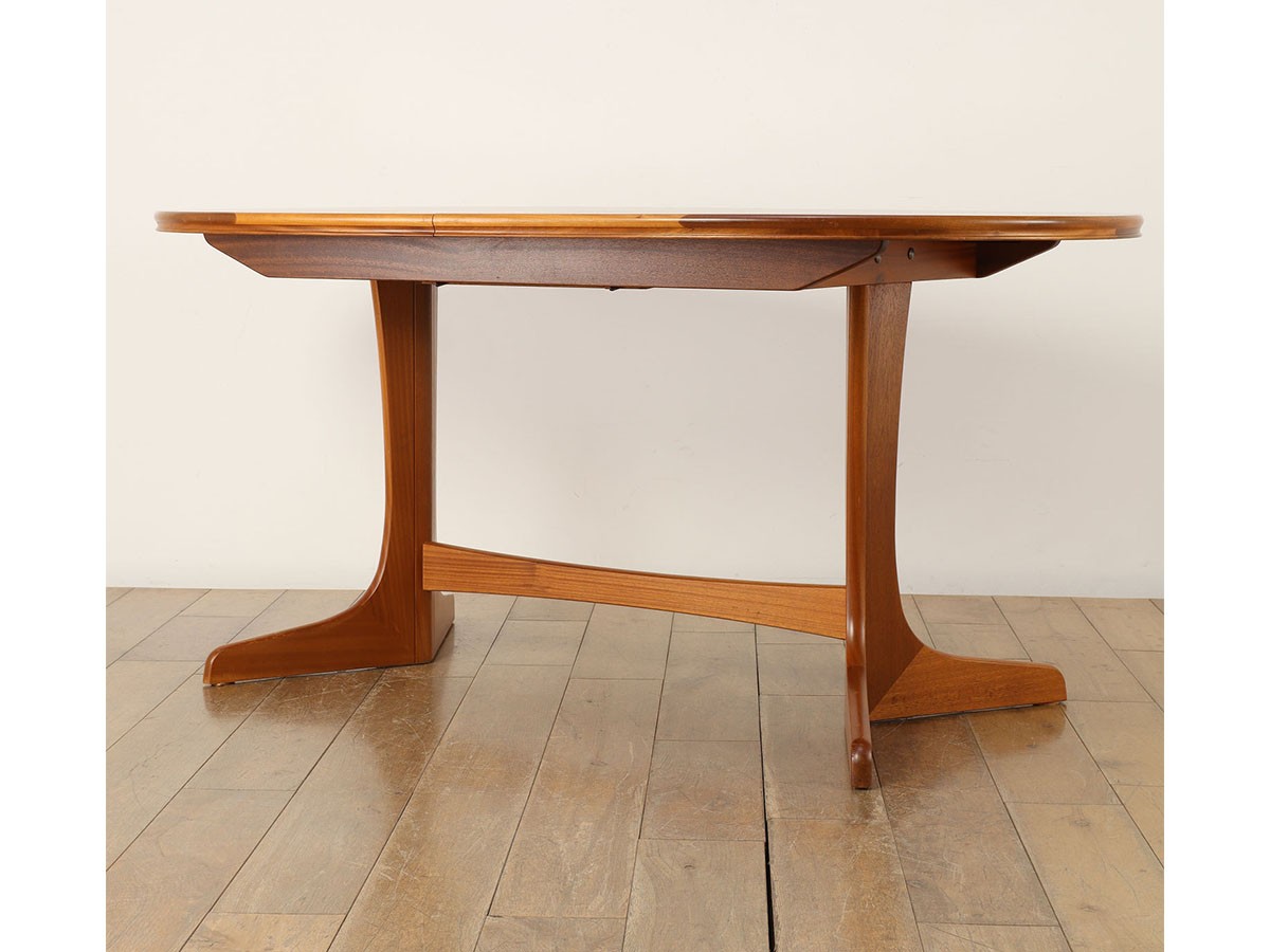 Lloyd's Antiques Real Antique
William Lawrence Extension Table / ロイズ・アンティークス 英国アンティーク家具
ウィリアムローレンス エクステンションテーブル （テーブル > ダイニングテーブル） 4