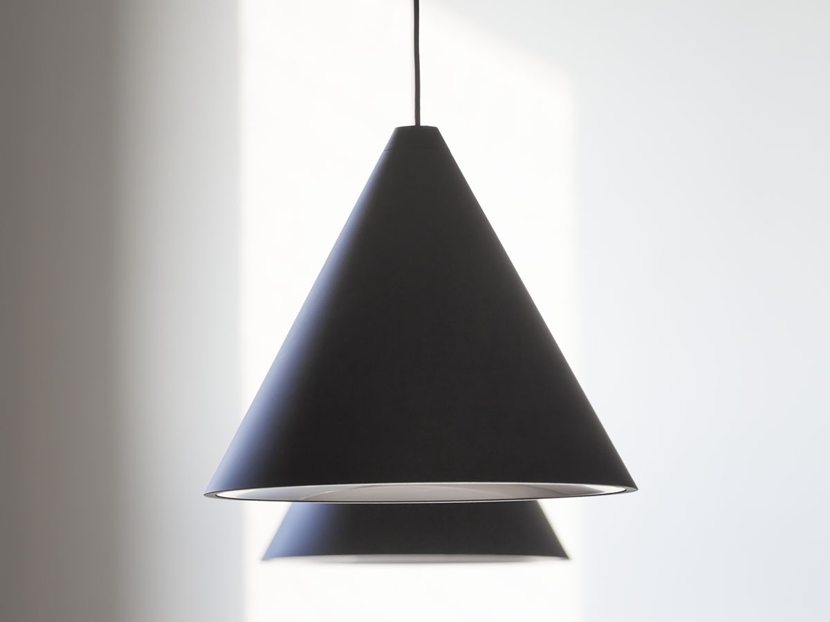 FLOS STRING LIGHT
CONE HEAD / フロス ストリングライト コーンヘッド （ライト・照明 > ペンダントライト） 10
