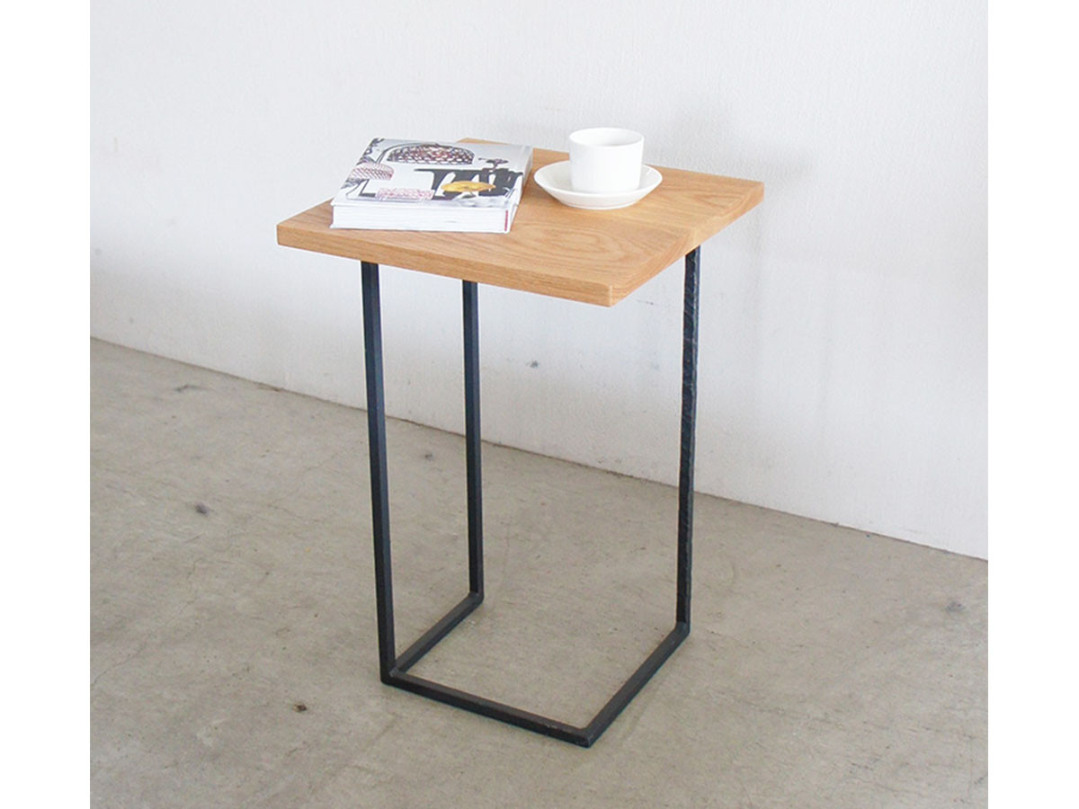 杉山製作所 KUROTETSU
SUMI SIDE TABLE / すぎやませいさくしょ クロテツ
スミ サイドテーブル（木天板） （テーブル > サイドテーブル） 6