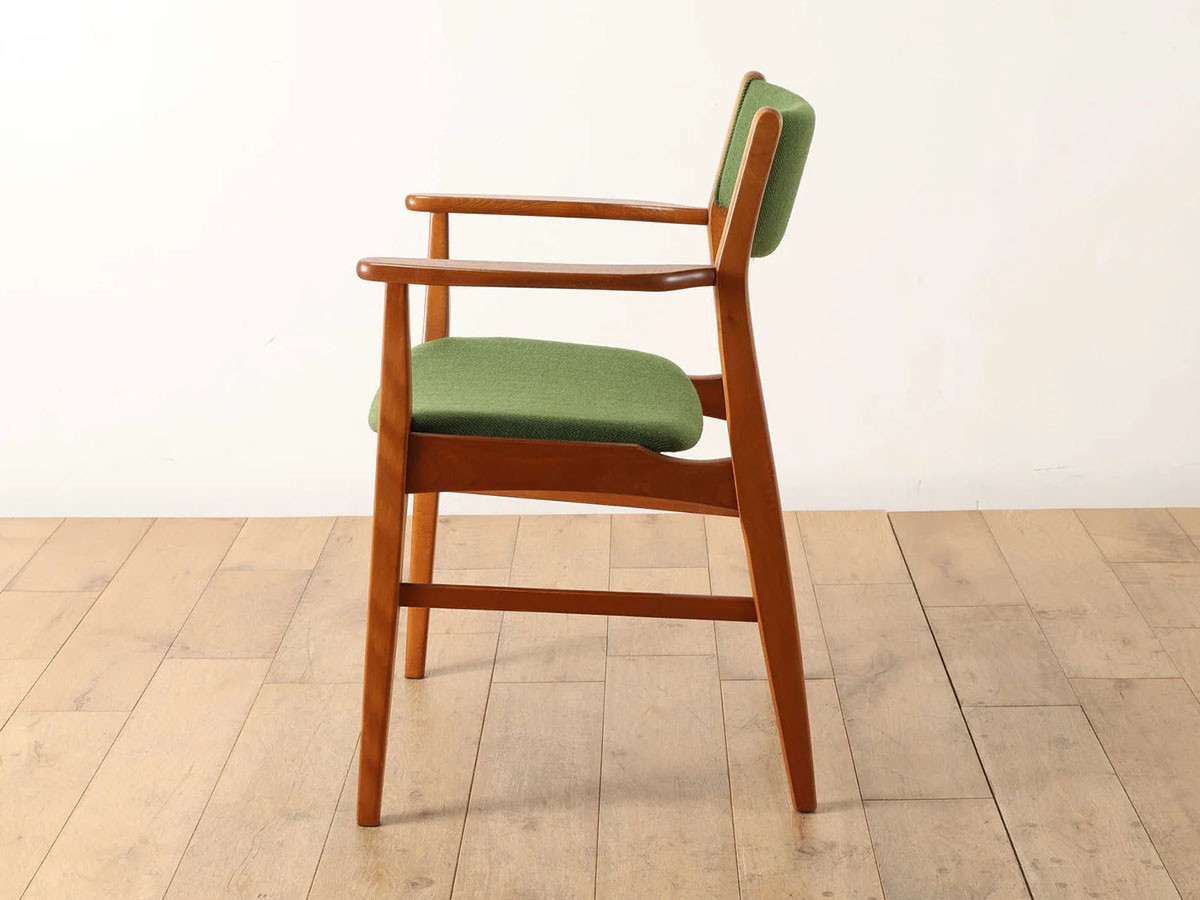 Lloyd's Antiques Real Antique 
Arm Chair / ロイズ・アンティークス デンマークアンティーク家具
アームチェア IQ008534 （チェア・椅子 > ダイニングチェア） 2