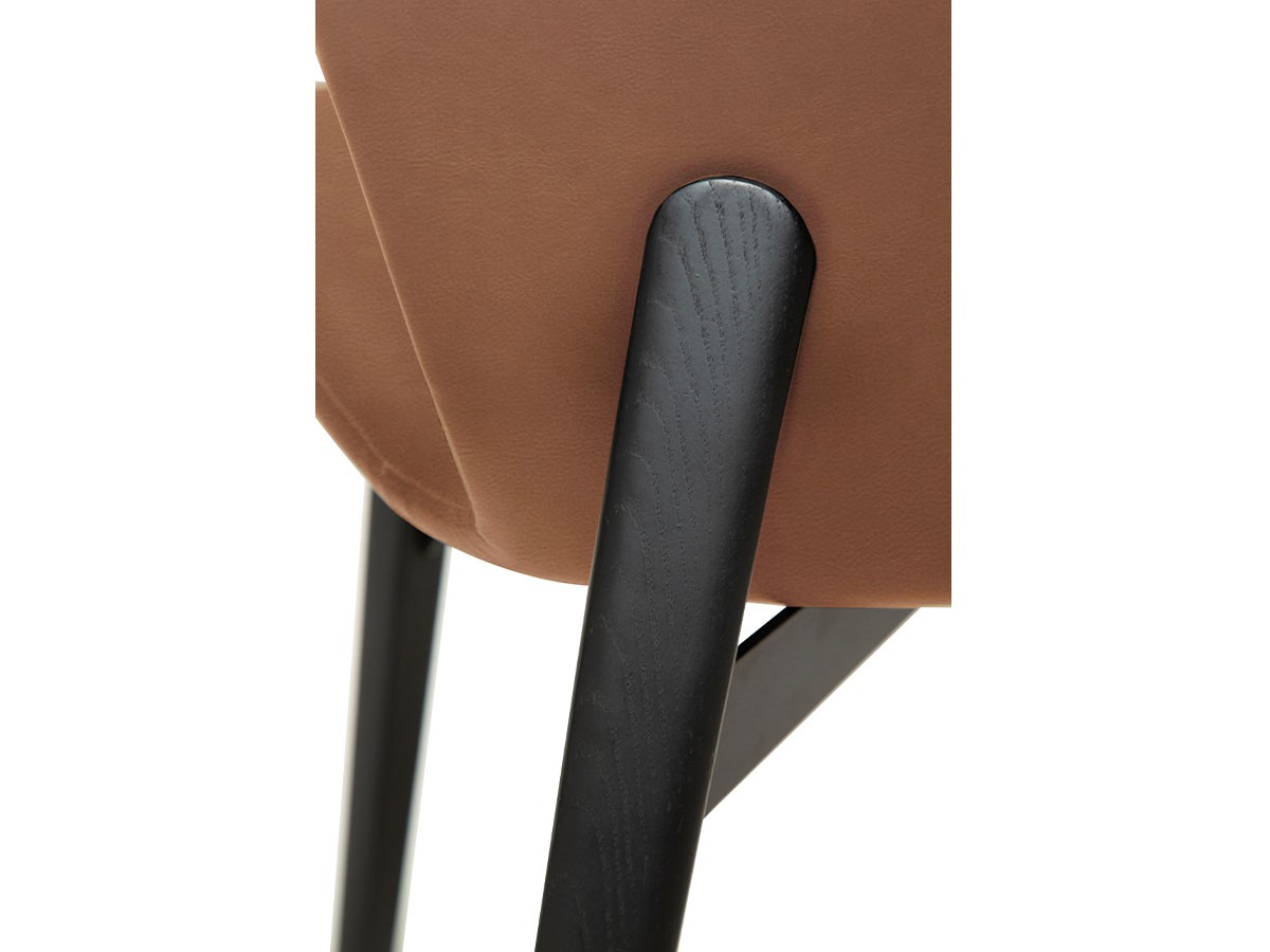 DAN-FORM PARAGON chair / ダンフォーム パラゴン チェア 合皮 （チェア・椅子 > ダイニングチェア） 11