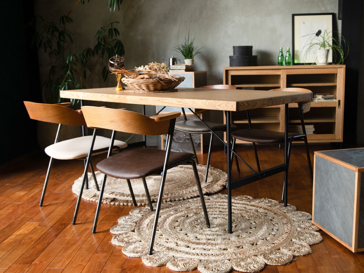 sine dining table 1600 4