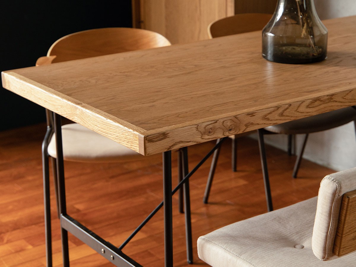 sine dining table 1450 11