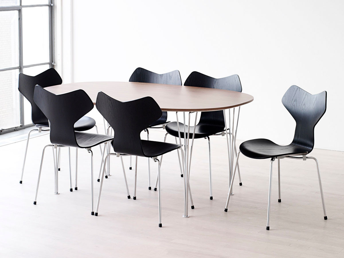 FRITZ HANSEN TABLE SERIES
SUPERELLIPSE / フリッツ・ハンセン テーブルシリーズ
スーパー楕円テーブル スパンレッグ B611 / B612 / B616 / B613 / B614 / B617 （テーブル > ダイニングテーブル） 52