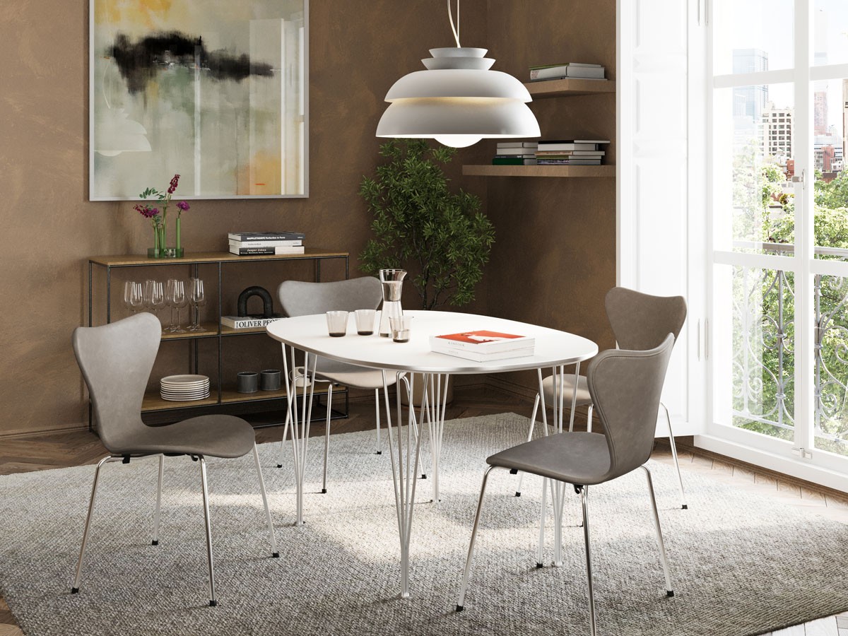 Fritz Hansen(フリッツハンセン)スーパー円テーブルA603 ブラウン