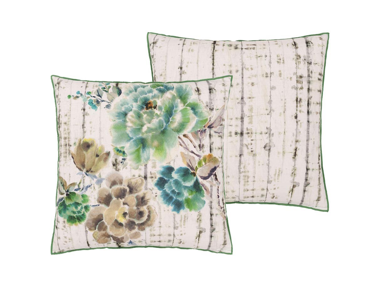 DESIGNERS GUILD Kyoto Flower Cushion