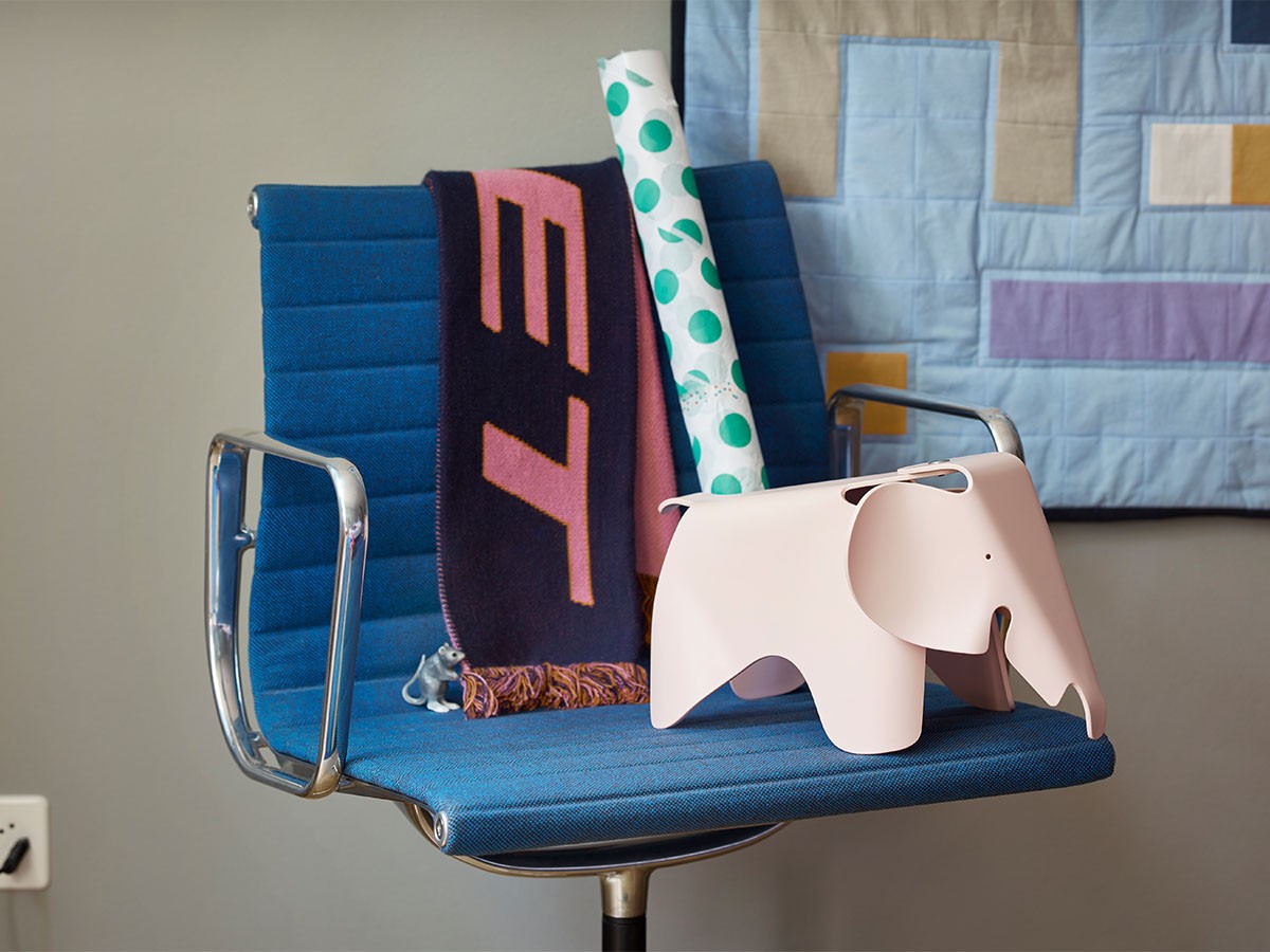 Vitra Eames Elephant RE (small) / ヴィトラ イームズ エレファント RE スモール （アート・オブジェ > オブジェ） 11