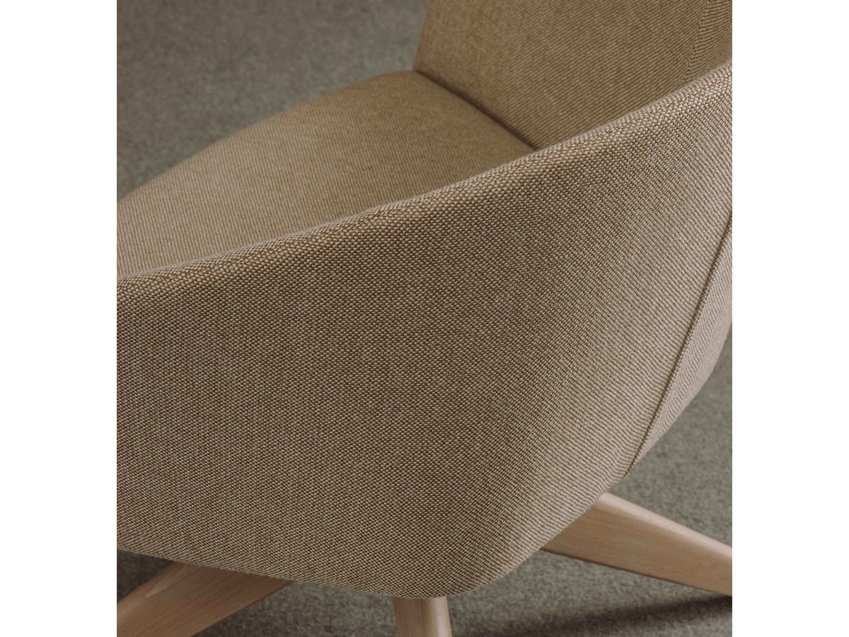Andreu World Brandy
Lounge Chair / アンドリュー・ワールド ブランディ BU2998
ラウンジチェア 木脚 （チェア・椅子 > ラウンジチェア） 5
