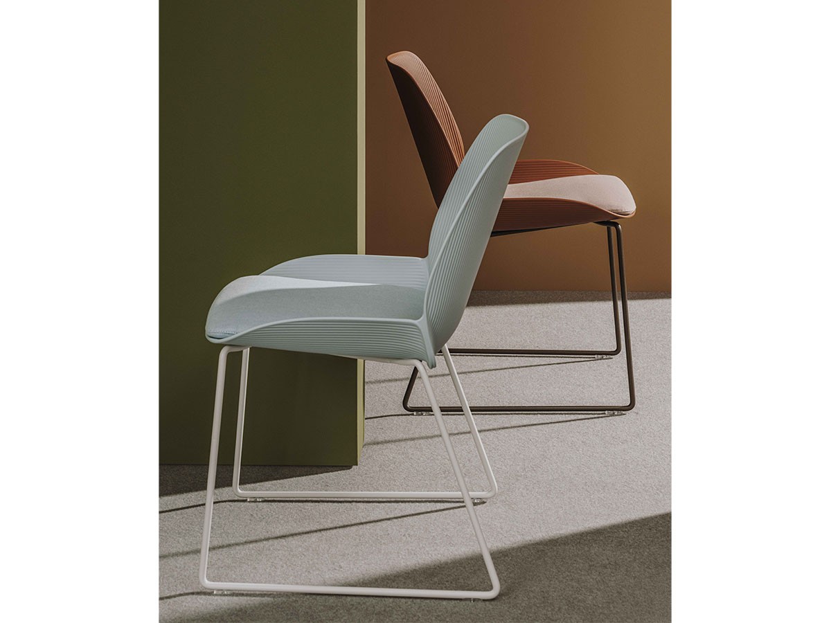 Andreu World Nuez Chair
Upholstered Shell Pad / アンドリュー・ワールド ヌエス SI2787
チェア スレッジベース（シェルパッド） （チェア・椅子 > ダイニングチェア） 4