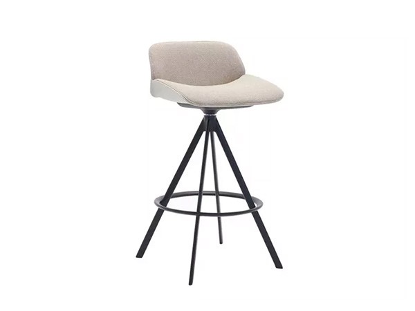 Andreu World Nuez Counter Stool
Upholstered Shell Pad