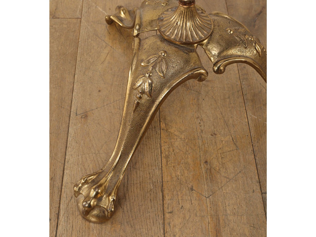 Lloyd's Antiques Real Antique
Glass Floor Lamp / ロイズ・アンティークス ベルギーアンティーク家具
グラスフロアランプ （ライト・照明 > フロアライト・フロアスタンド） 11