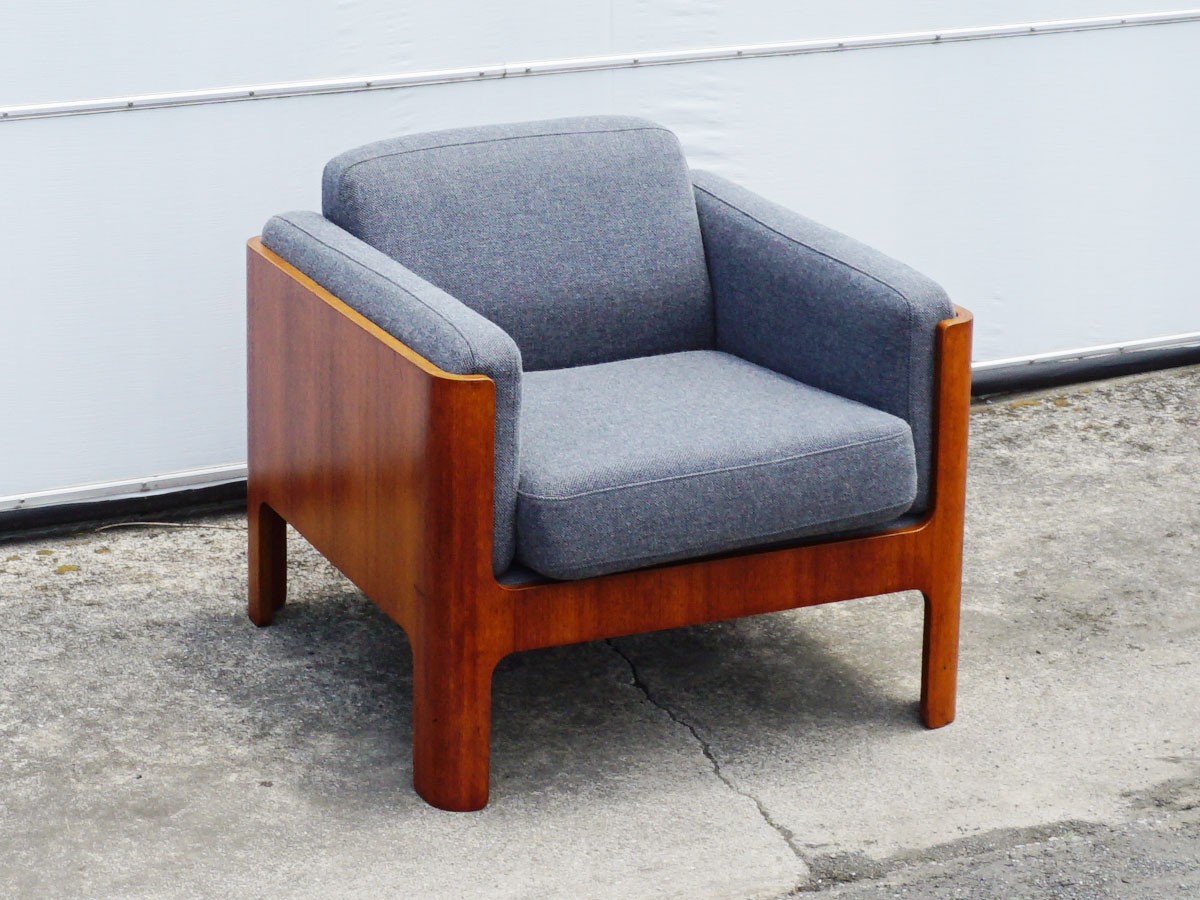 RE : Store Fixture UNITED ARROWS LTD. Haco Easy Chair A / リ ストア フィクスチャー ユナイテッドアローズ ハコ イージーチェア A （チェア・椅子 > ラウンジチェア） 8