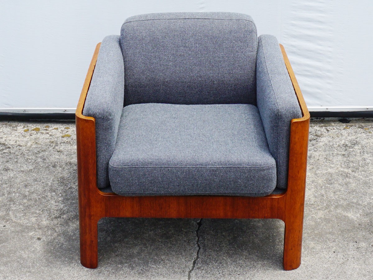 RE : Store Fixture UNITED ARROWS LTD. Haco Easy Chair A / リ ストア フィクスチャー ユナイテッドアローズ ハコ イージーチェア A （チェア・椅子 > ラウンジチェア） 10