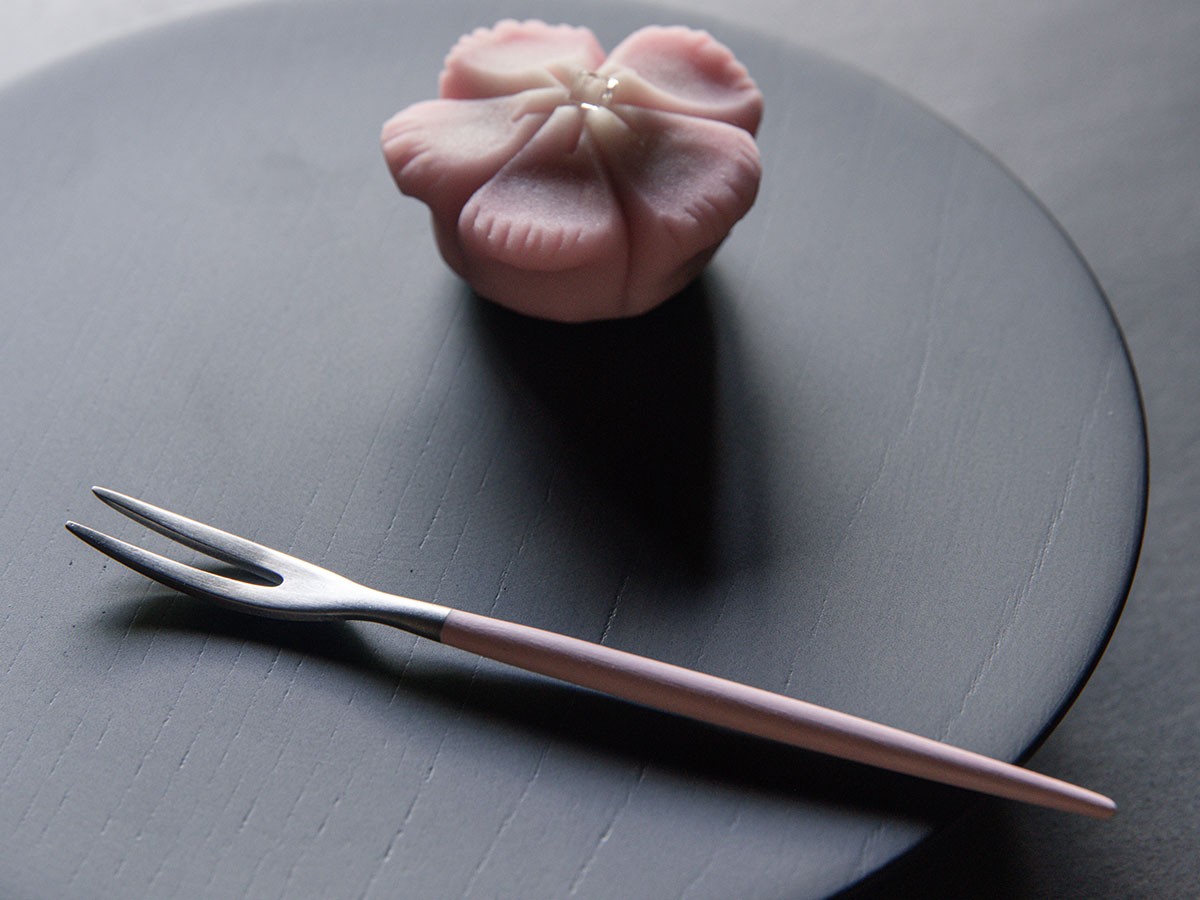 Cutipol WAGASHI Cutlery Set
SAKURA / クチポール 和菓子専用カトラリー 3本セット（桜） （食器・テーブルウェア > カトラリー） 6