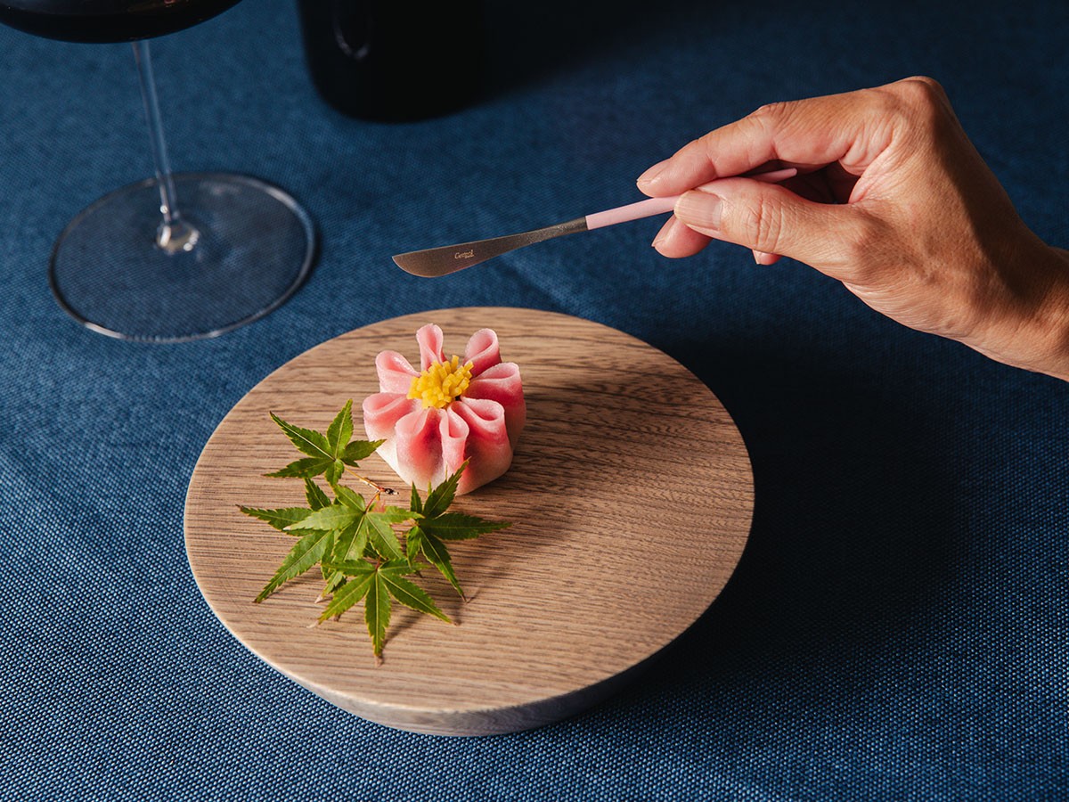 Cutipol WAGASHI Cutlery Set
SAKURA / クチポール 和菓子専用カトラリー 3本セット（桜） （食器・テーブルウェア > カトラリー） 11