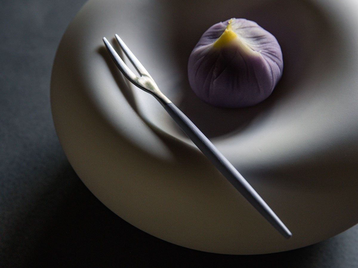 Cutipol WAGASHI Cutlery Set
FUJI / クチポール 和菓子専用カトラリー 3本セット（藤） （食器・テーブルウェア > カトラリー） 5