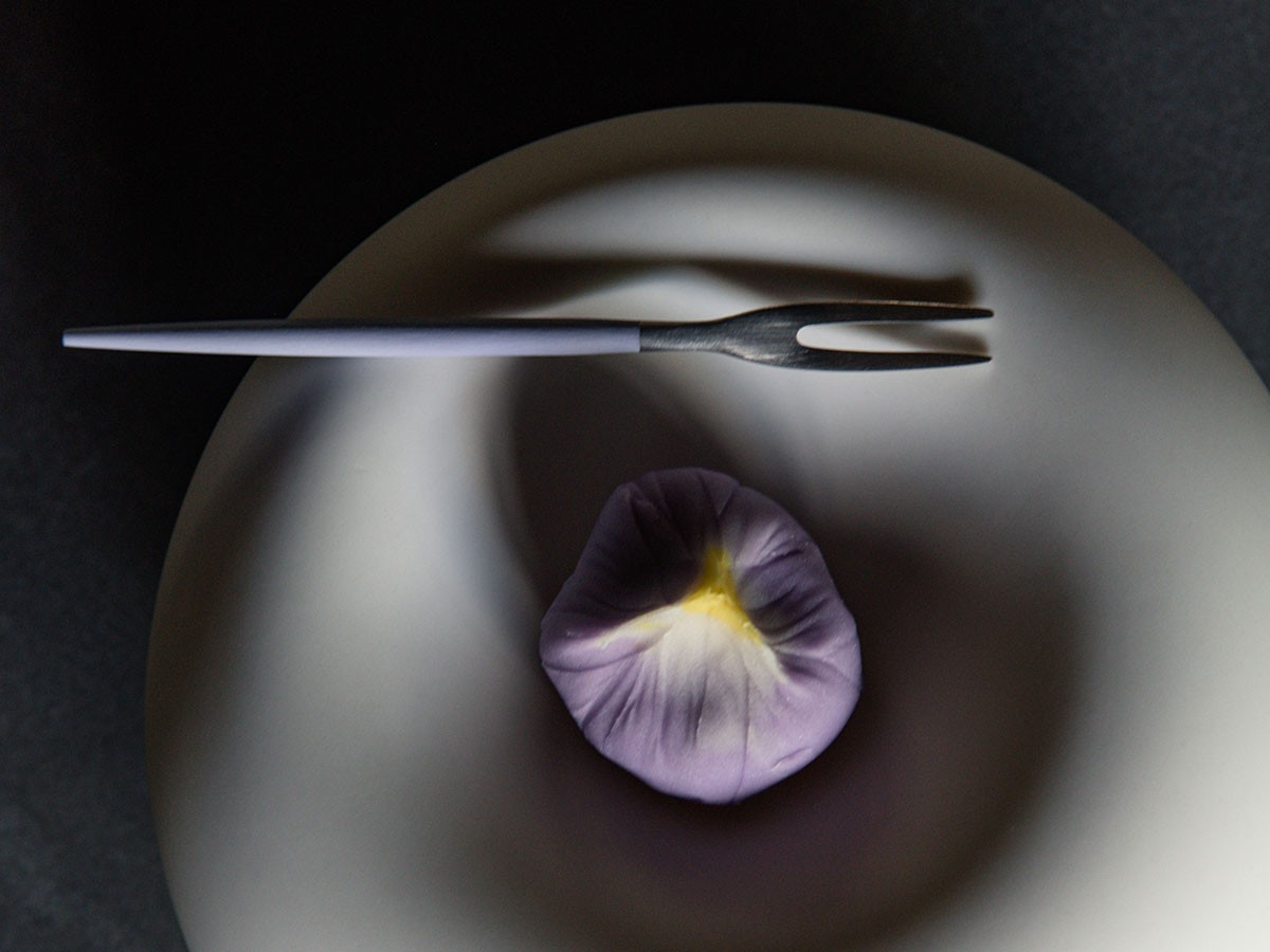 Cutipol WAGASHI Cutlery Set
FUJI / クチポール 和菓子専用カトラリー 3本セット（藤） （食器・テーブルウェア > カトラリー） 6