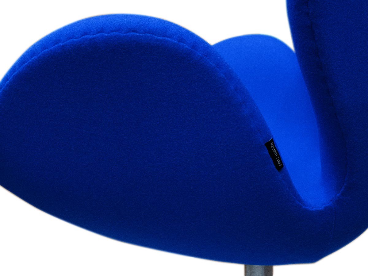 FRITZ HANSEN Right Now Delivery
SWAN / フリッツ・ハンセン スワンチェア 3320（Divina 756 ブルー） （チェア・椅子 > ラウンジチェア） 11