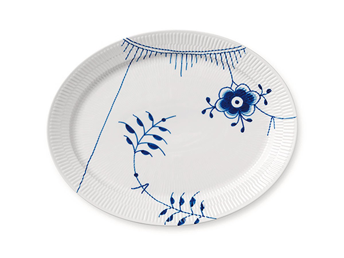 Blue Fluted Mega
Oval Dish 33.5