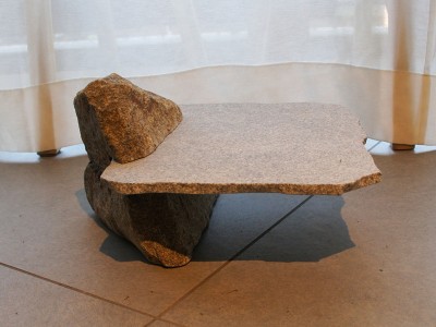KOKON BONSAI 石の台座 / ココン ボンサイ 石の台座 その壱
