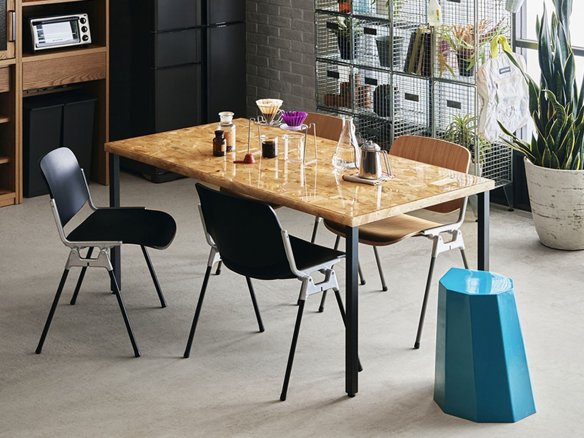 Knot antiques MATERIA DINING TABLE / ノットアンティークス マテリア ダイニングテーブル
OSB天板 + No.3脚（角脚） （テーブル > ダイニングテーブル） 7