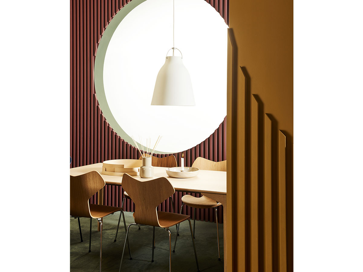 FRITZ HANSEN GRAND PRIX TABLE / フリッツ・ハンセン グランプリテーブル
4603 / 4604 / 4605 （テーブル > ダイニングテーブル） 9