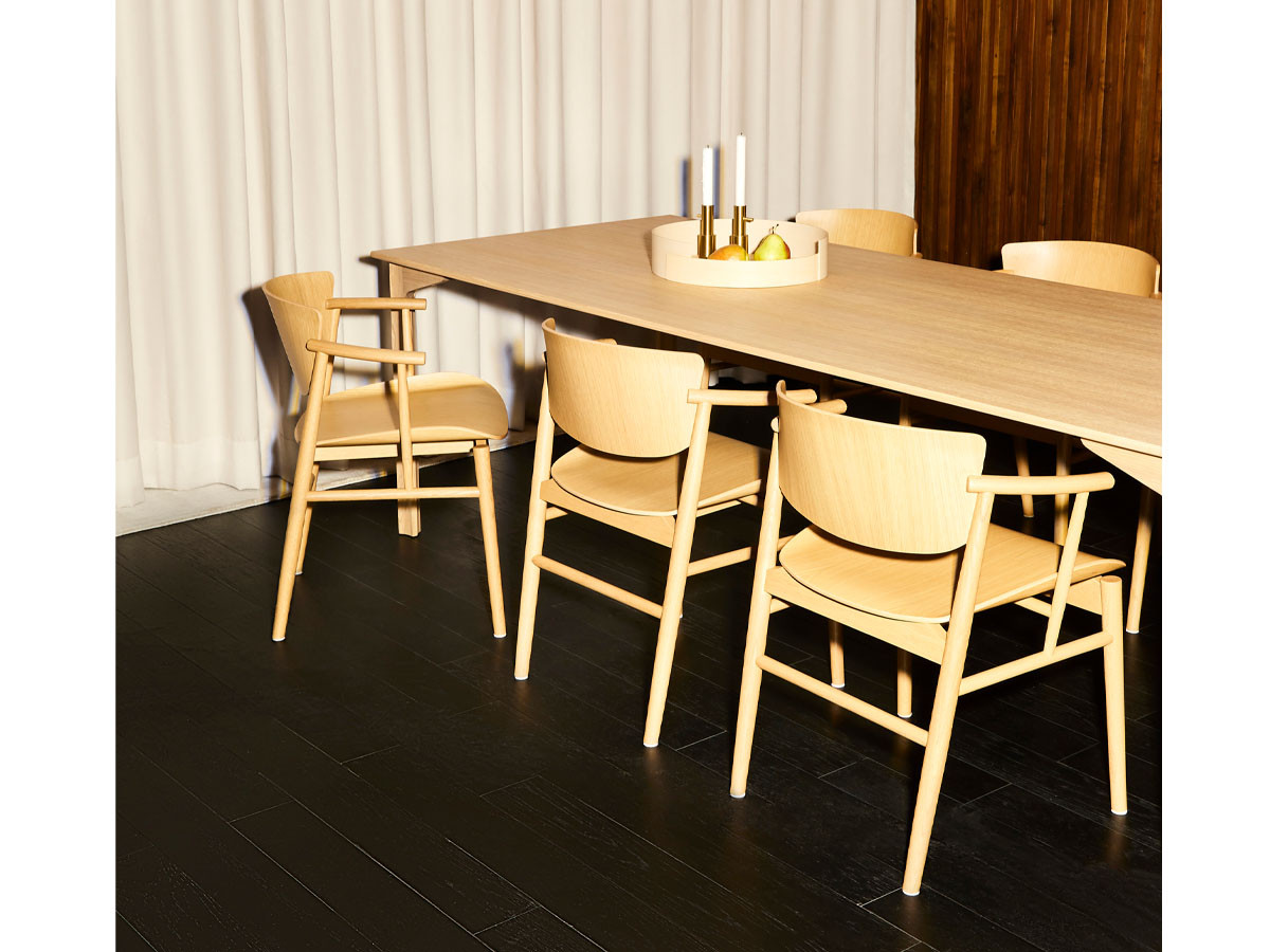 FRITZ HANSEN GRAND PRIX TABLE / フリッツ・ハンセン グランプリテーブル
4603 / 4604 / 4605 （テーブル > ダイニングテーブル） 13