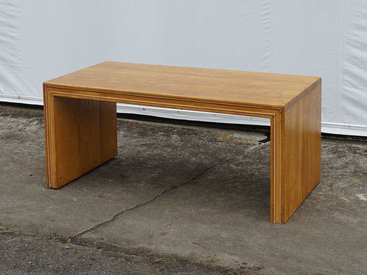 Molding Wood Table 2