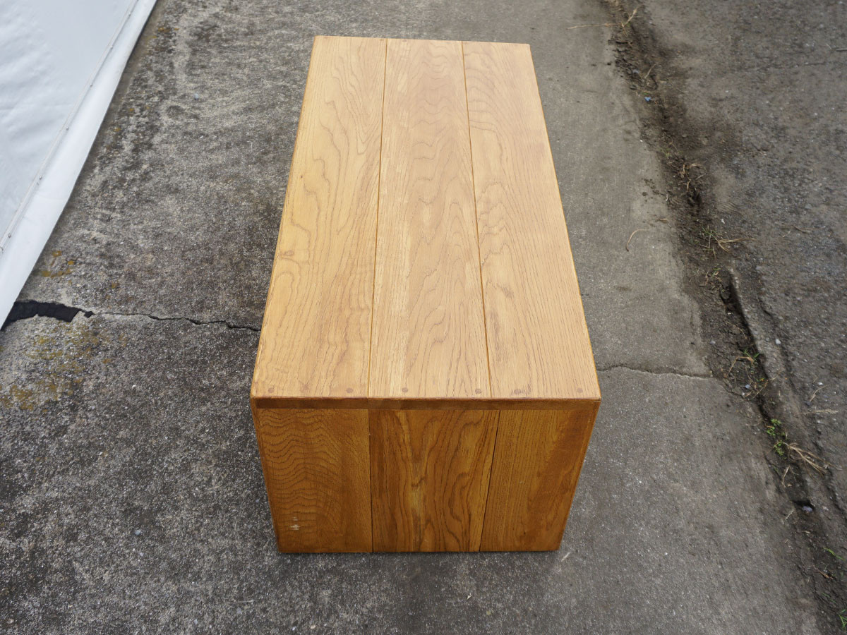 Molding Wood Table 7