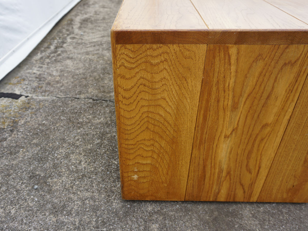 Molding Wood Table 12