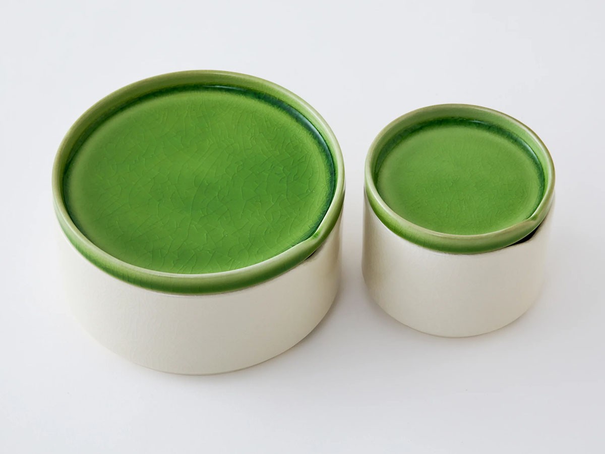 HASU GREEN CRACKLE Stacking bowl M with lid / ハス 緑貫入 蓋付重ね中鉢 （食器・テーブルウェア > お椀・ボウル） 10