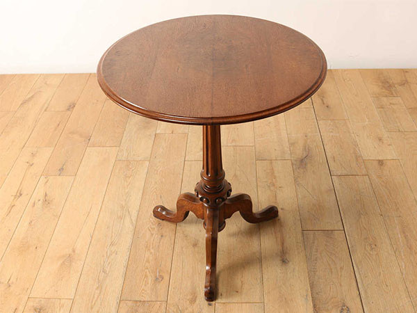 Lloyd's Antiques Real Antique
Table / ロイズ・アンティークス イギリスアンティーク家具
トライポッド オケージョンテーブル （テーブル > カフェテーブル） 2