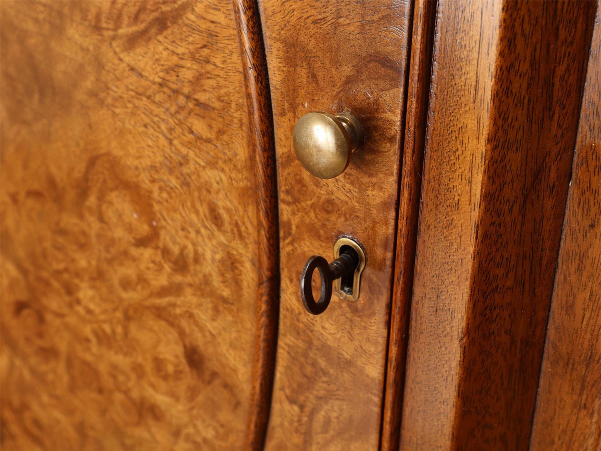 Lloyd's Antiques Real Antique
Q/A Sideboard / ロイズ・アンティークス 英国アンティーク家具
Q/Aサイドボード （収納家具 > サイドボード・リビングボード） 18