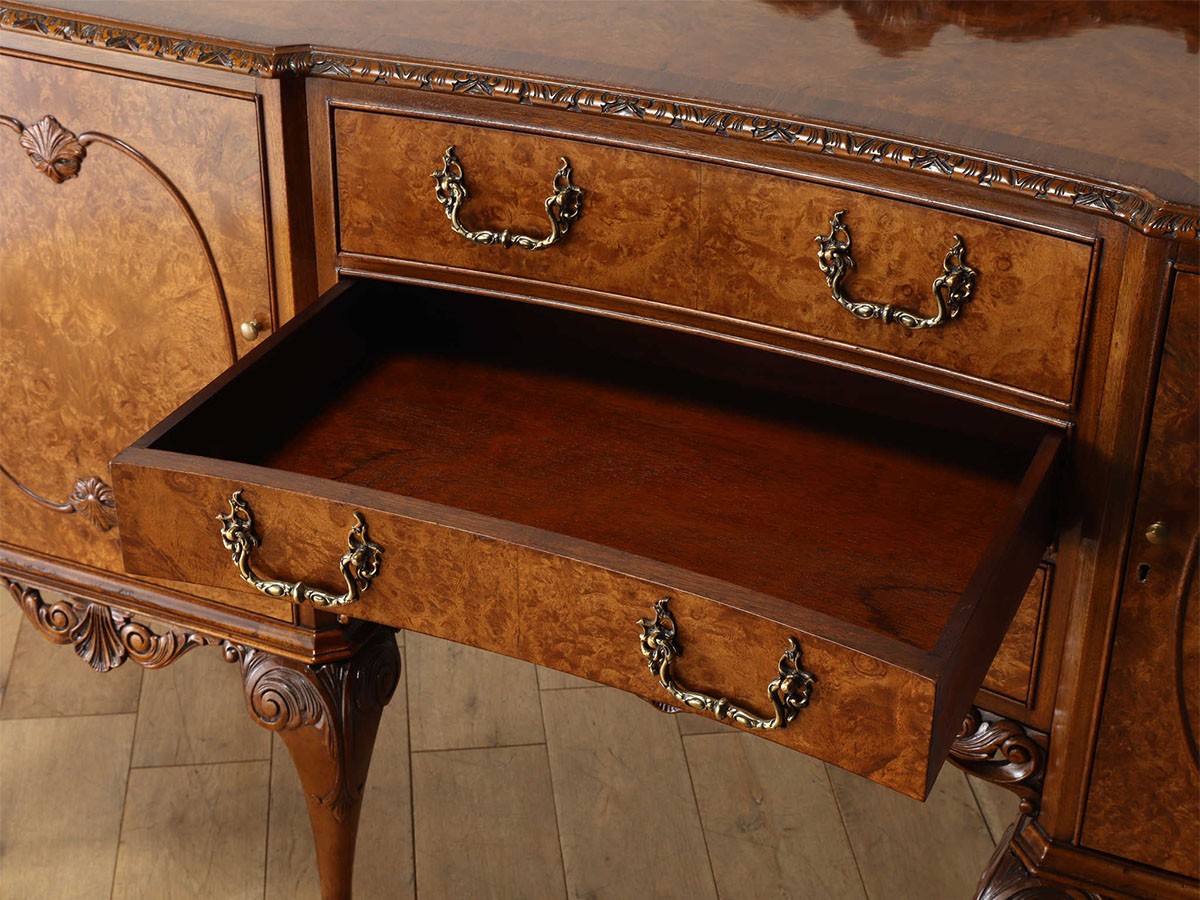 Lloyd's Antiques Real Antique
Q/A Sideboard / ロイズ・アンティークス 英国アンティーク家具
Q/Aサイドボード （収納家具 > サイドボード・リビングボード） 22