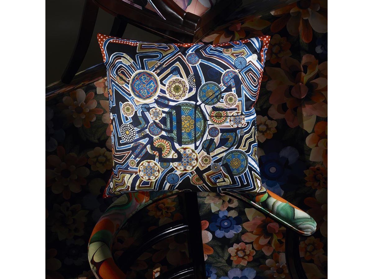 DESIGNERS GUILD Christian Lacroix
Omnitribe Azur Cushion / デザイナーズギルド クリスチャンラクロワ
オムニトライブ アズール クッション 50 × 50cm （クッション > クッション・クッションカバー） 4