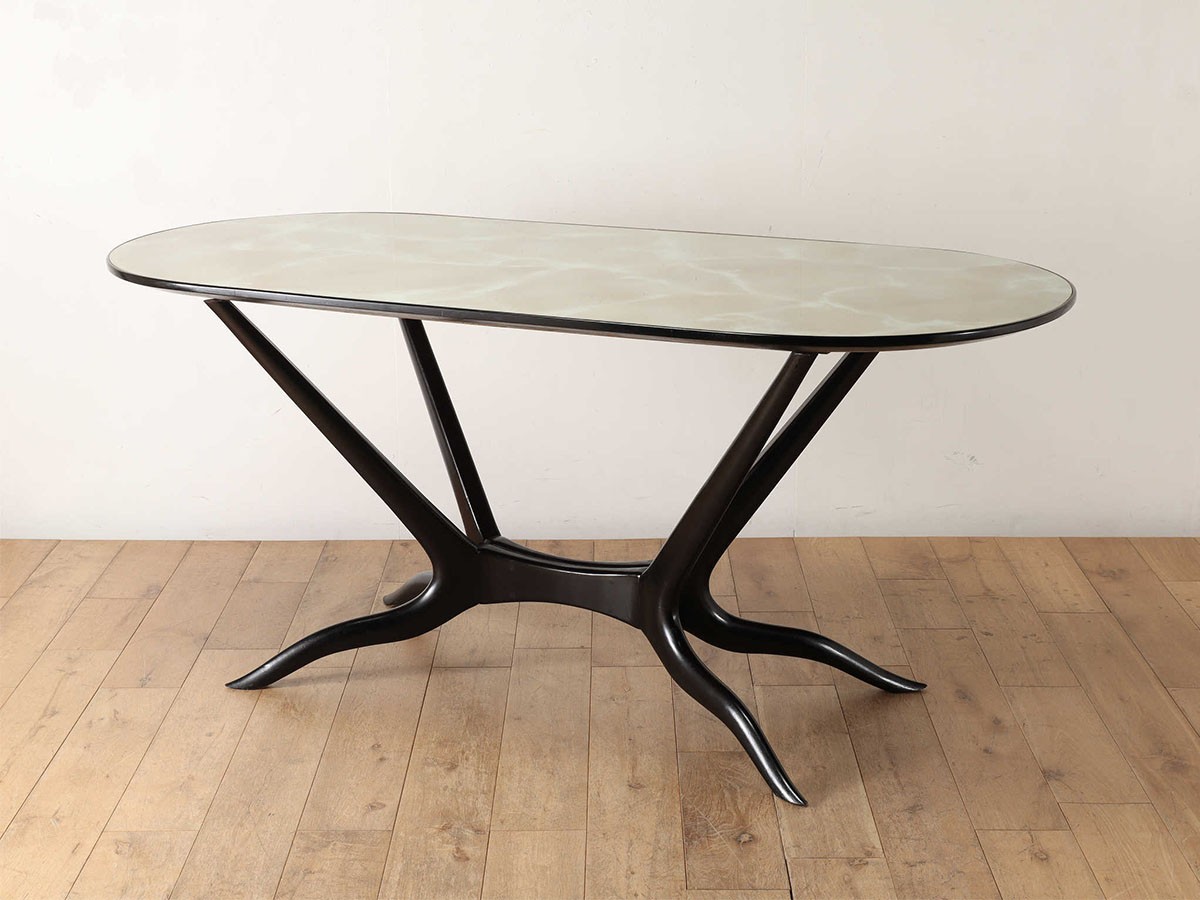 Lloyd's Antiques Real Antique
Italian Glass Top Table / ロイズ・アンティークス イタリアアンティーク家具
イタリアン グラストップテーブル （テーブル > ダイニングテーブル） 1