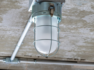 FLYMEeフライミーファクトリーシーリングランプ　ブラック/ゴールド FLYMEe Factory Ceiling Lamp / フライミーファクトリー