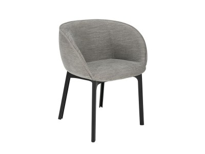 展示品　アンドリューワールド　パトリシアウルキオラ　定価20万　チェア　北欧 Andreu World Oru Chair Lounge Chair Upholstered Seat and