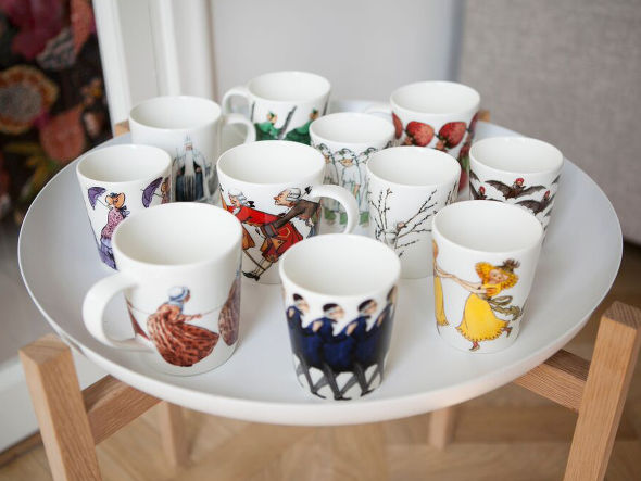 Design House Stockholm Elsa Beskow Collection
Mug with handle King Winter / デザインハウスストックホルム エルサ・ベスコフ コレクション
ハンドルマグ（キング・ウィンター） （食器・テーブルウェア > マグカップ） 2