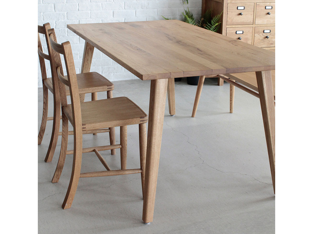 MEATH DINING TABLE 8