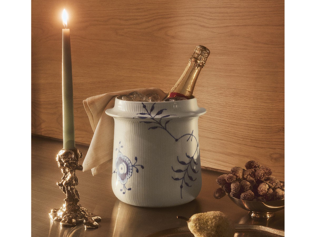Royal Copenhagen Blue Fluted Mega
Wine Cooler / ロイヤル コペンハーゲン ブルーフルーテッド メガ ワインクーラー （食器・テーブルウェア > クーラー・ワインクーラー） 3