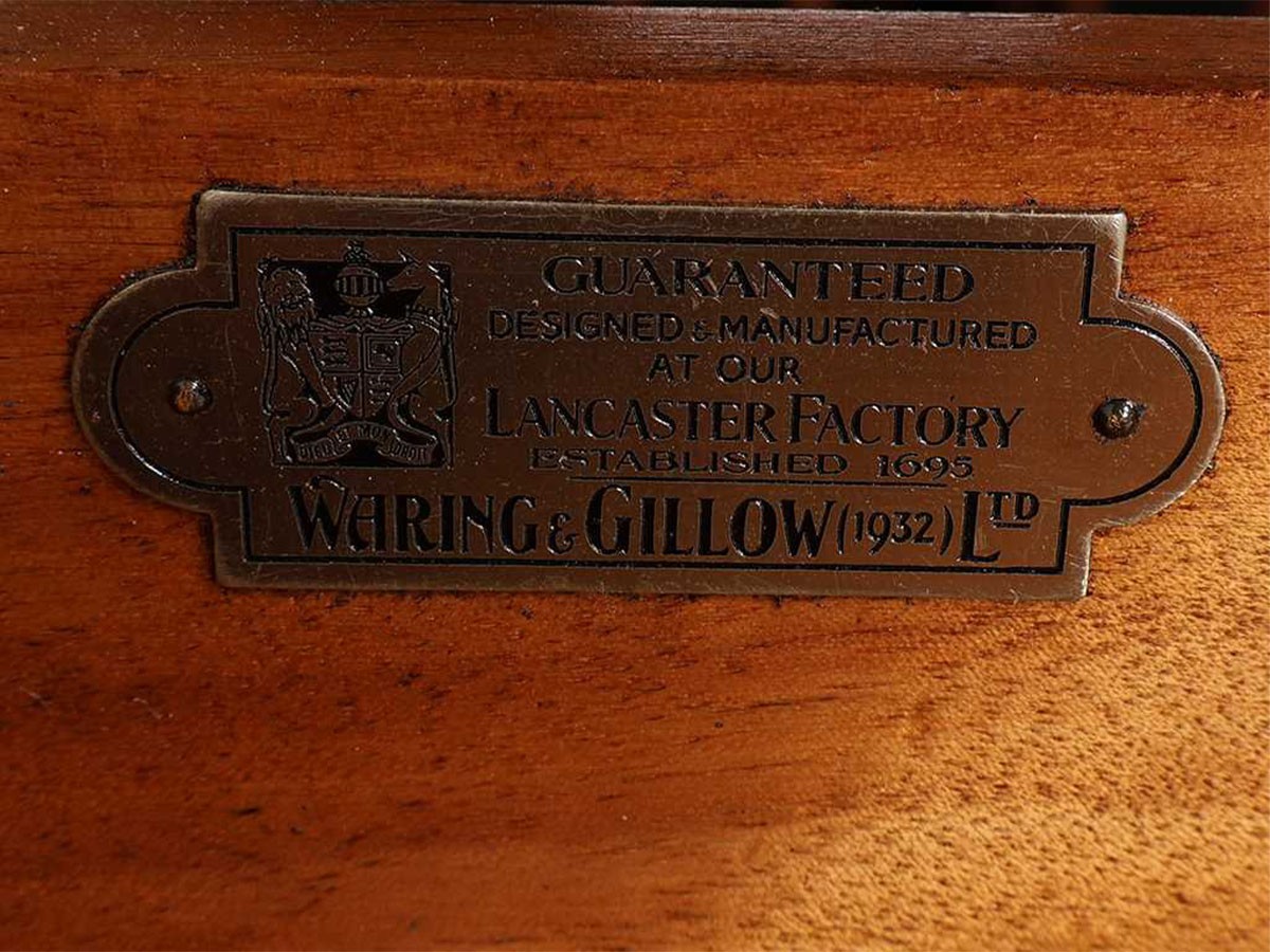 Lloyd's Antiques Real Antique 
WARING & GILLOW Bureau / ロイズ・アンティークス 英国アンティーク家具
ウェアリング アンド ギロー ビューロー （デスク・机 > デスク・パソコンデスク・袖机） 26
