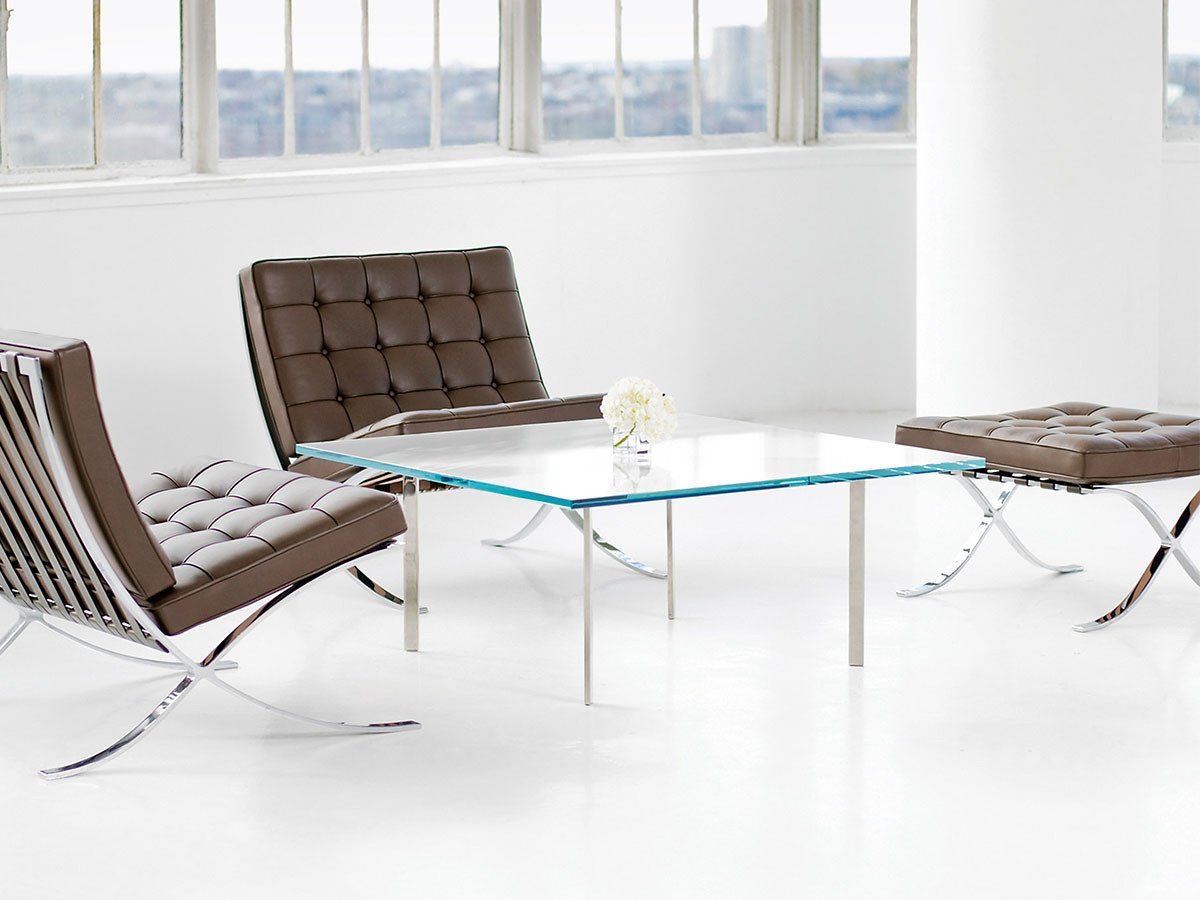 Mies van der Rohe Collection
Barcelona Stool - Relax 6