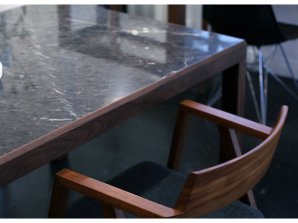 TRIANGOLO dining table 11