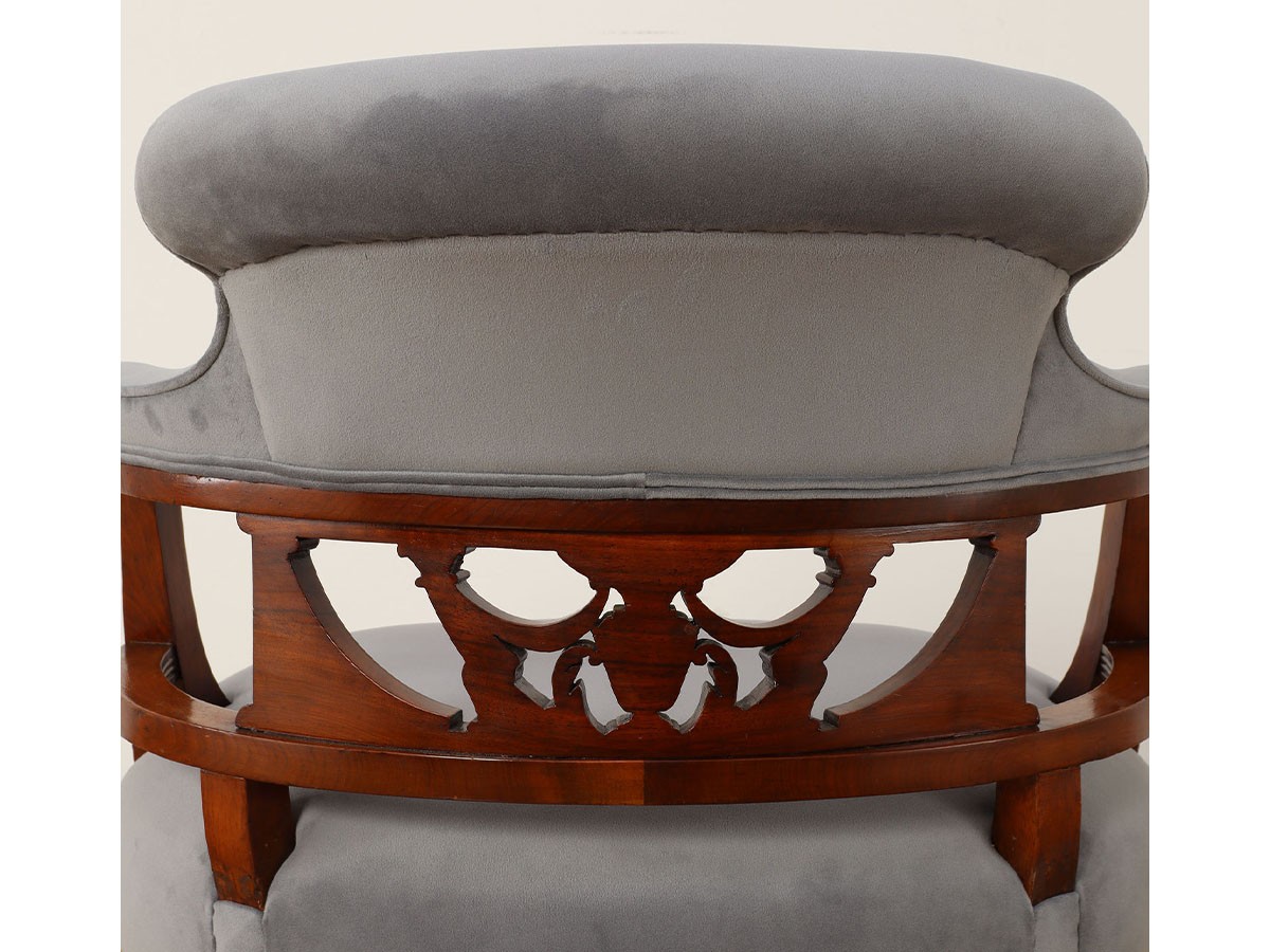 Lloyd's Antiques Real Antique
Edwardian Salon Chair / ロイズ・アンティークス 英国アンティーク家具
エドウォーディアンサロンチェア （チェア・椅子 > 座椅子・ローチェア） 22